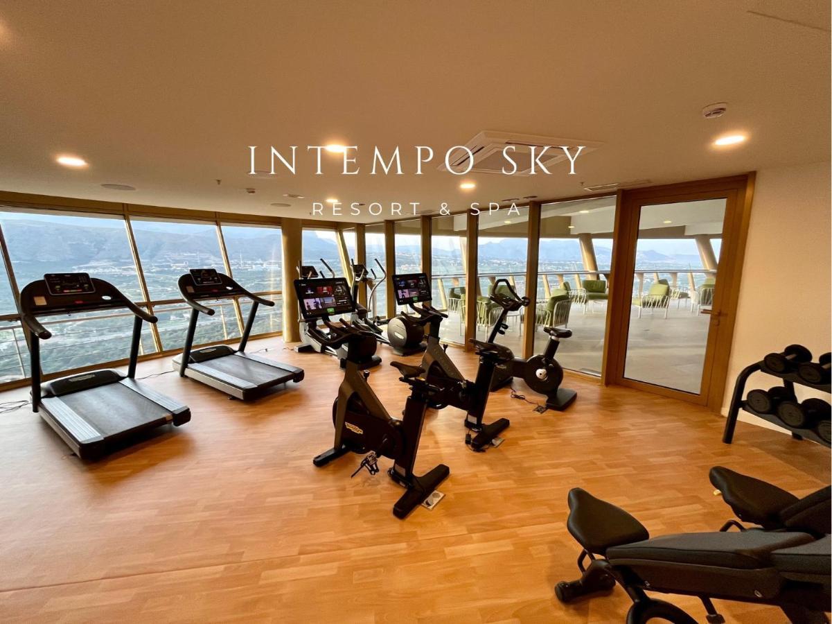 Intempo Sky Resort & Spa Benidorm Exterior photo