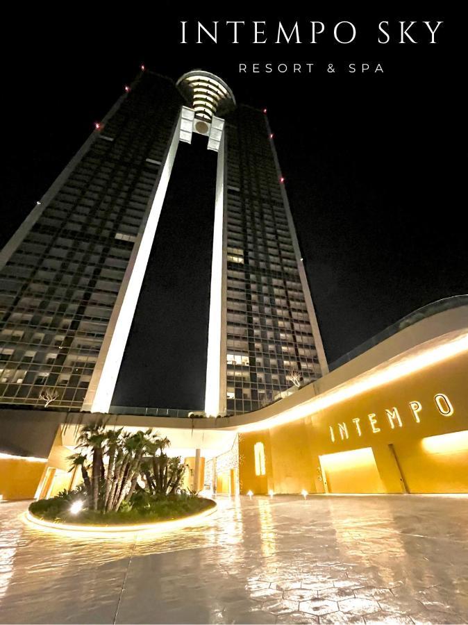 Intempo Sky Resort & Spa Benidorm Exterior photo